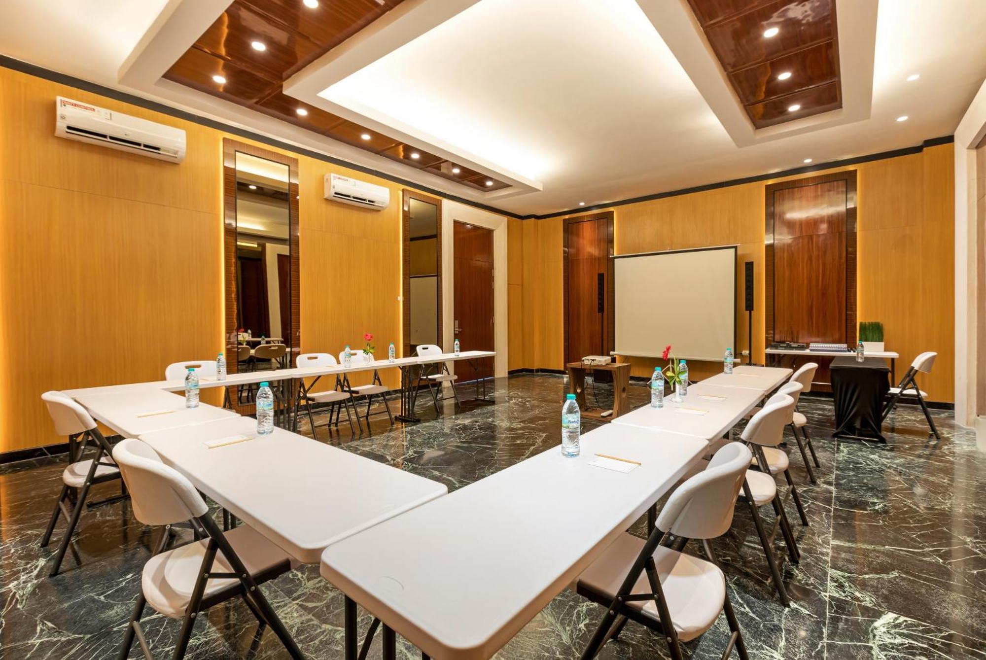 Boss Legian Hotel Powered By Archipelago المظهر الخارجي الصورة
