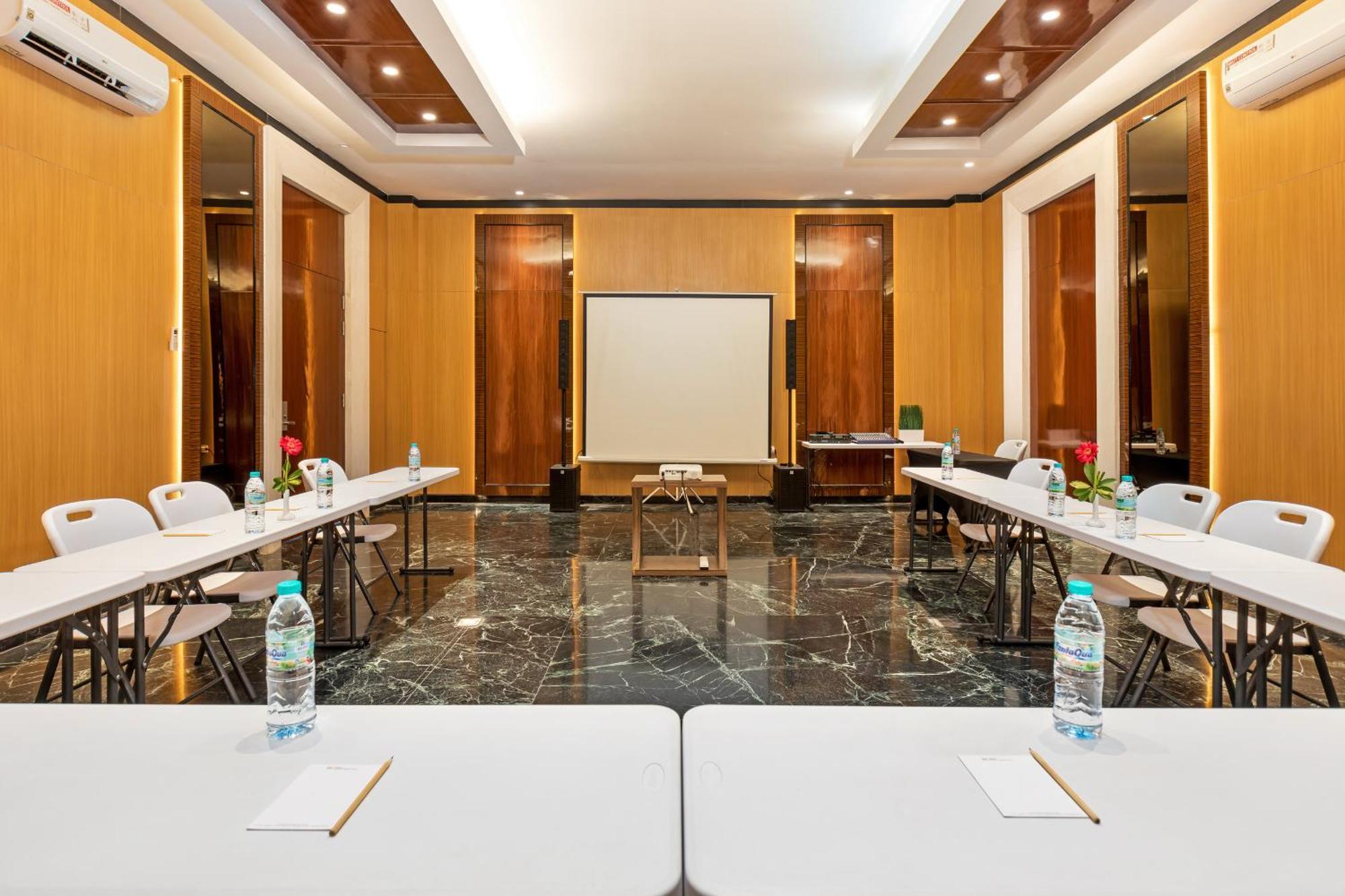 Boss Legian Hotel Powered By Archipelago المظهر الخارجي الصورة